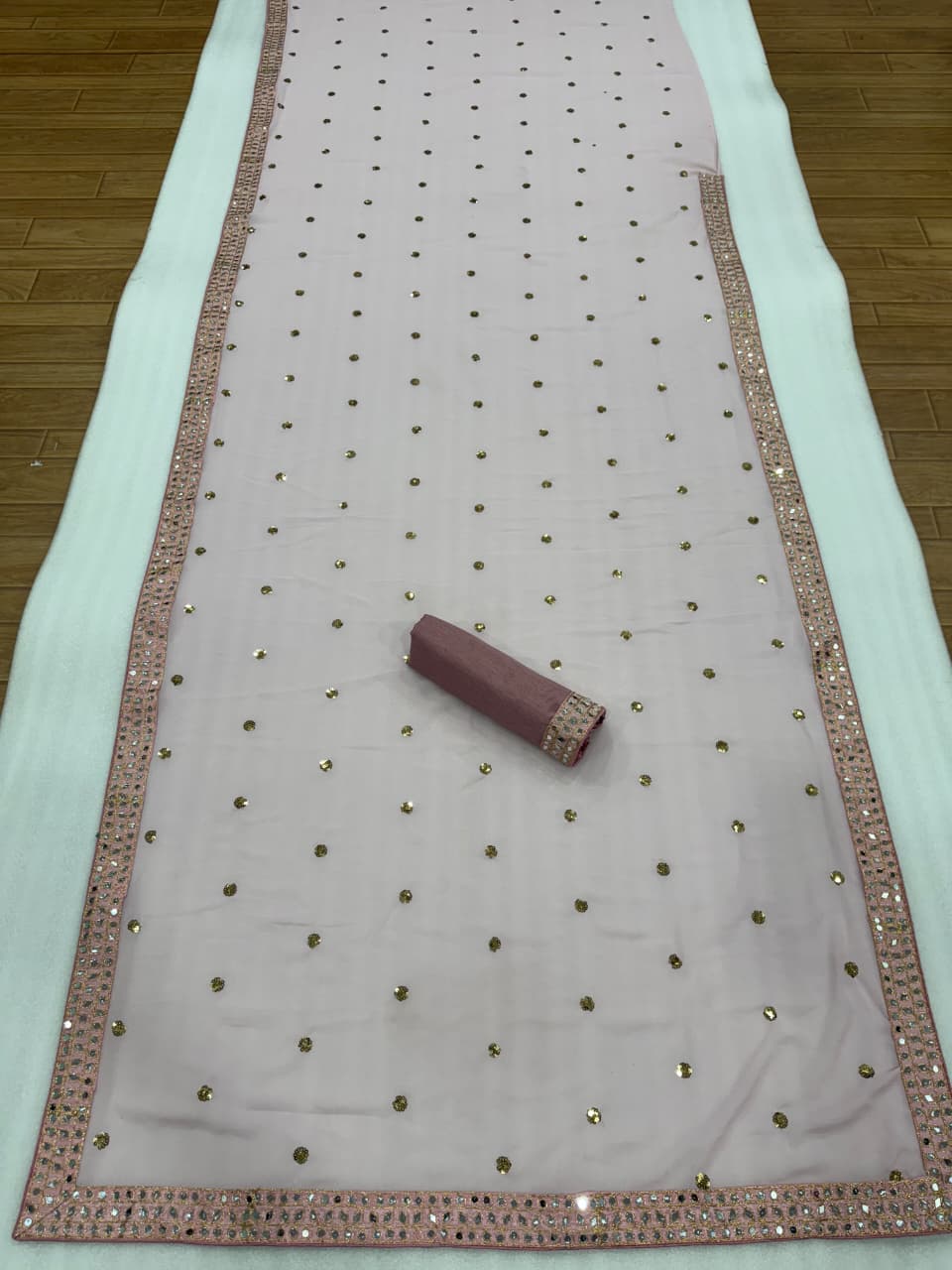 Gorget saree DF 1020