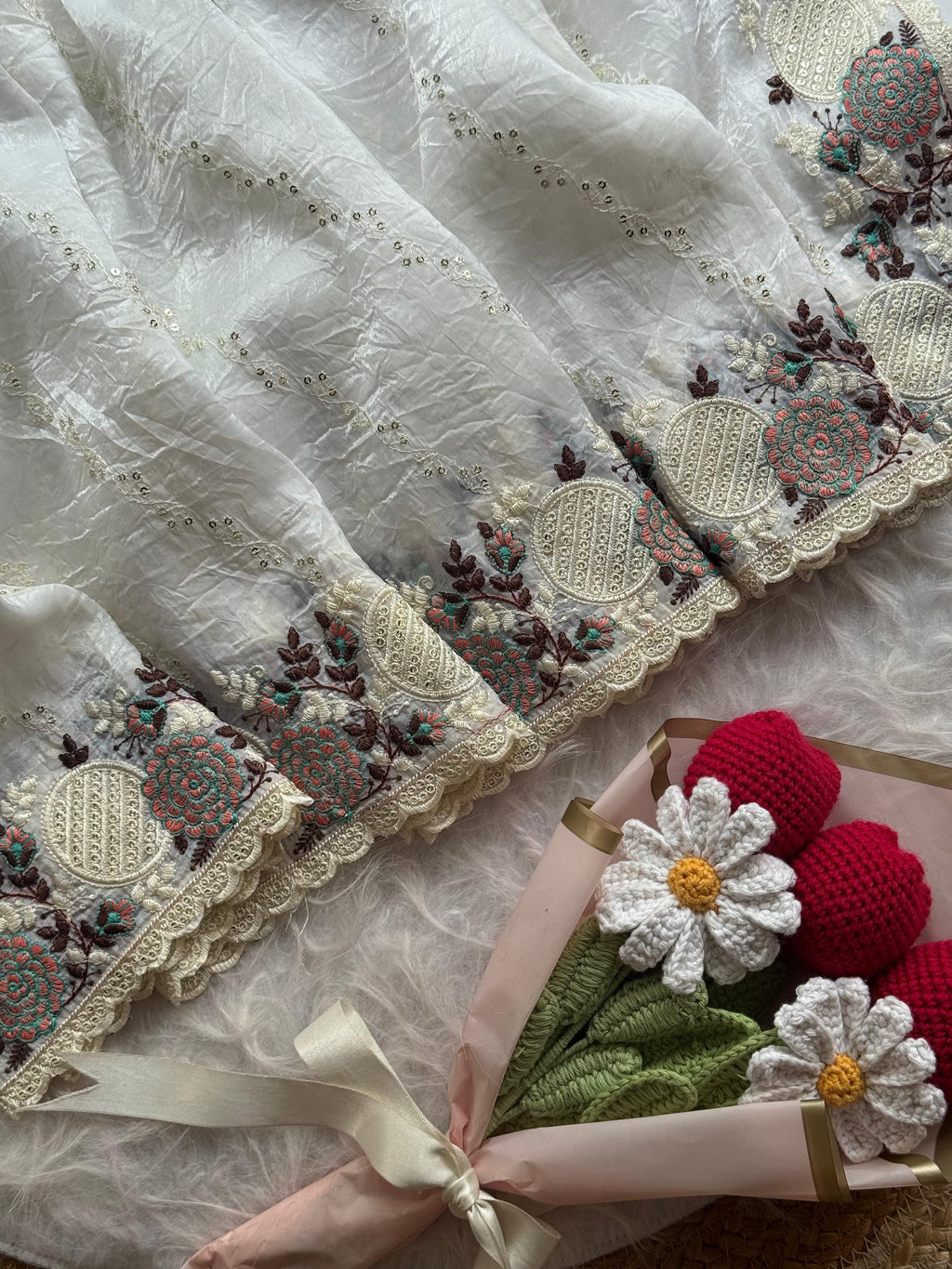 Cruch saree 1034 unstitch blouses