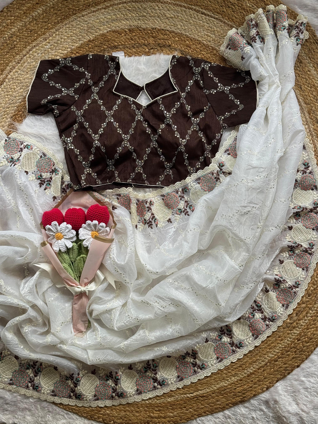 Cruch saree 1034 unstitch blouses